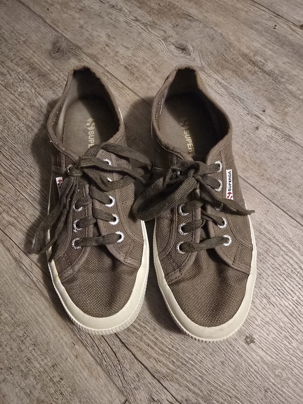 Superga 2750 Cotu Classic Low-Top Sneakers - Olive Green Canvas (US Size 6)